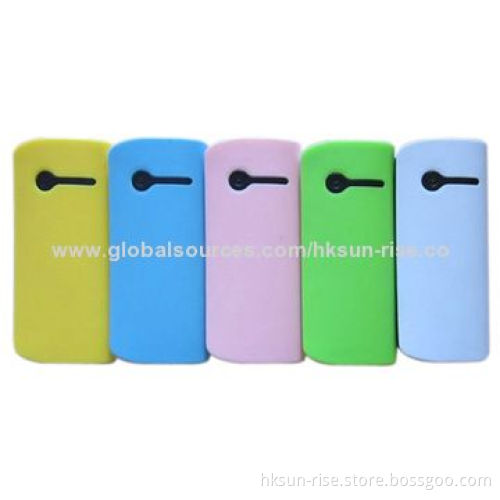 5,200mAh Power Bank with Bi-color Injection Mold, Li-polymer Battery, Dual USB Output